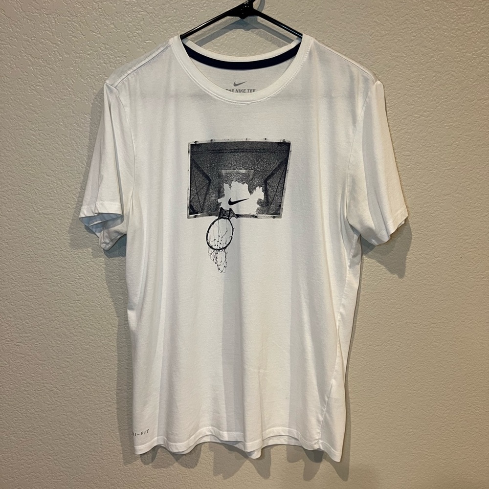 Nike Dri-fit T-shirt